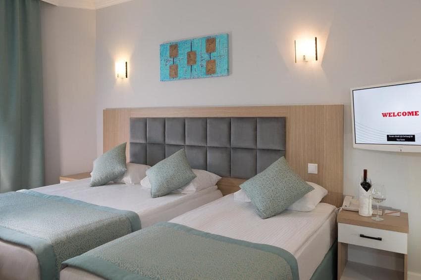 Adonis Hotel Antalya — 12