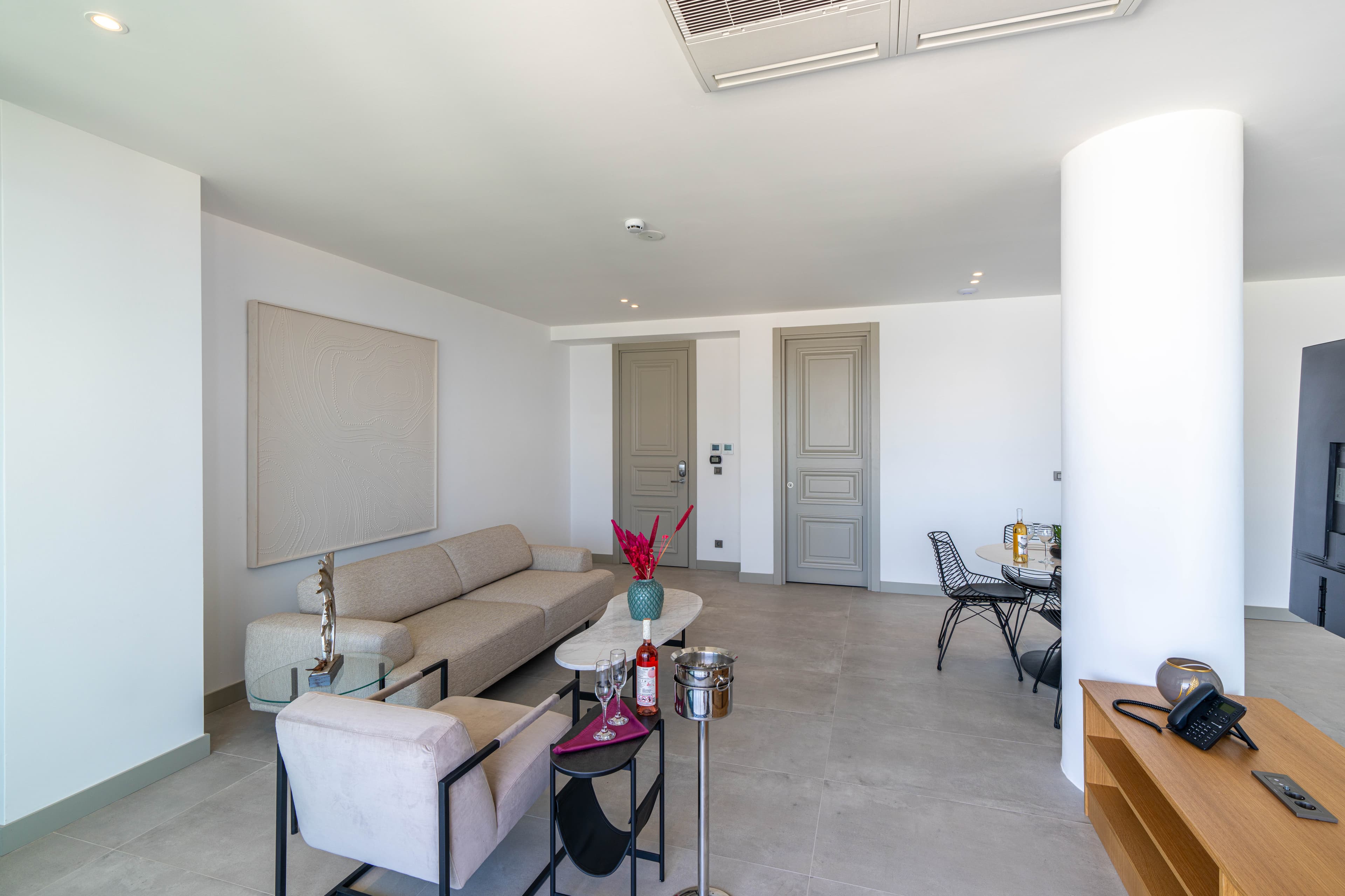 Akana Loft — 12