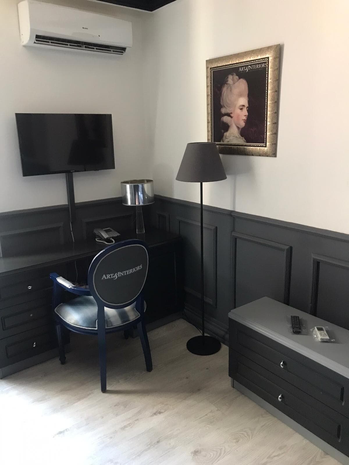 Art & Interiors Boutique Hotel — 4