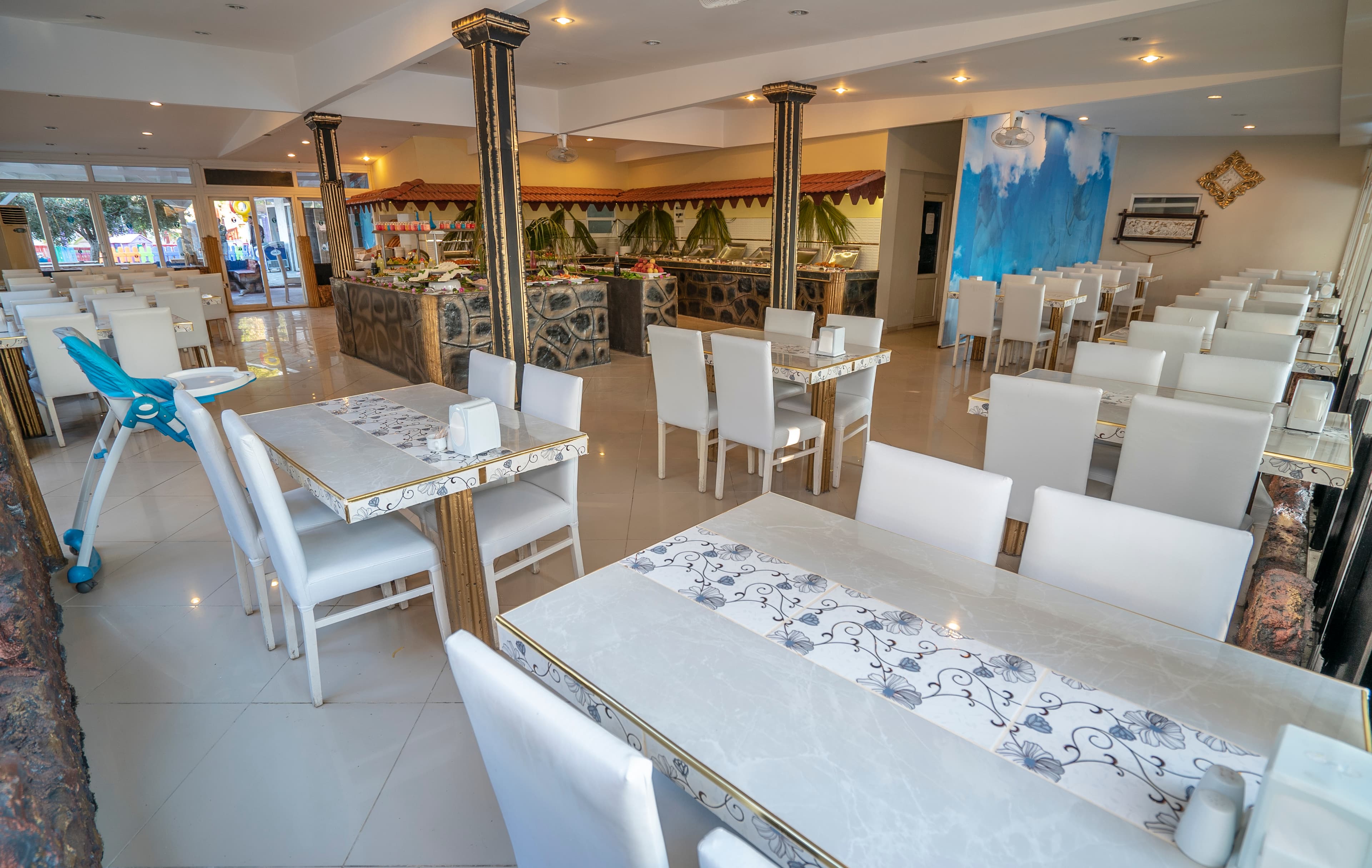 Aperion Beach  Hotel — 6